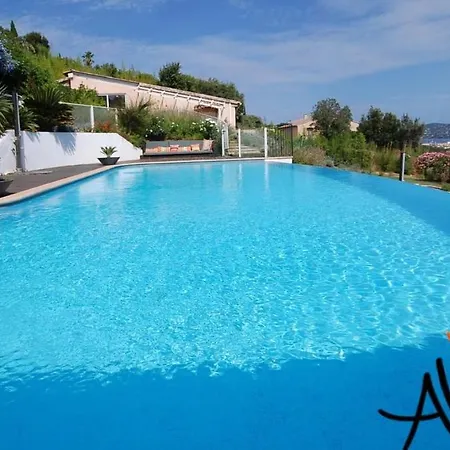 Bed & Breakfast Aloasis Grimaud