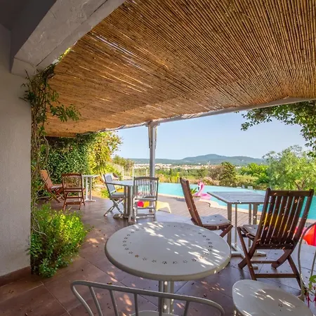 Aloasis Bed & Breakfast